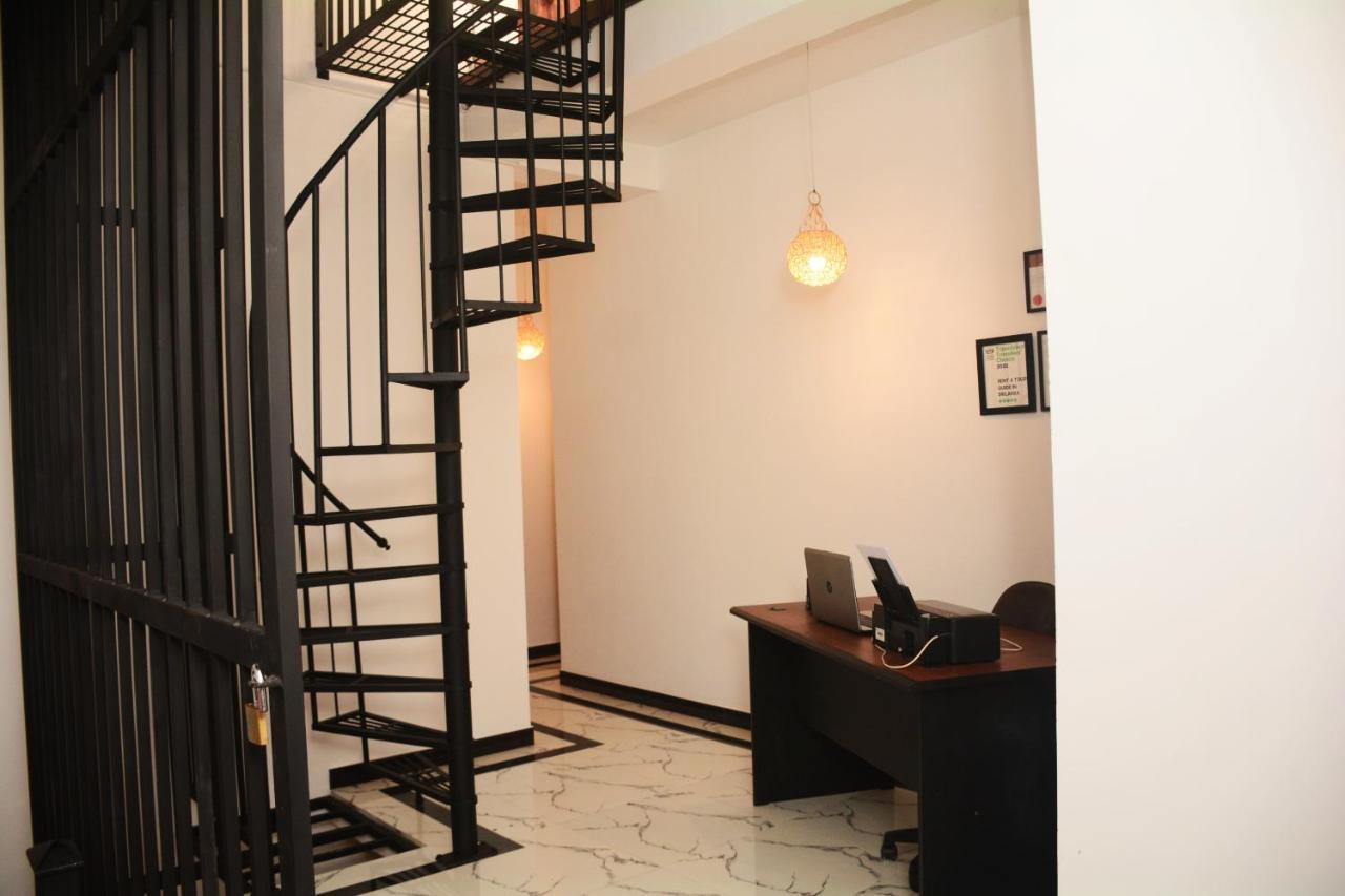 Ayubowan Homestay Katunayake Exterior photo